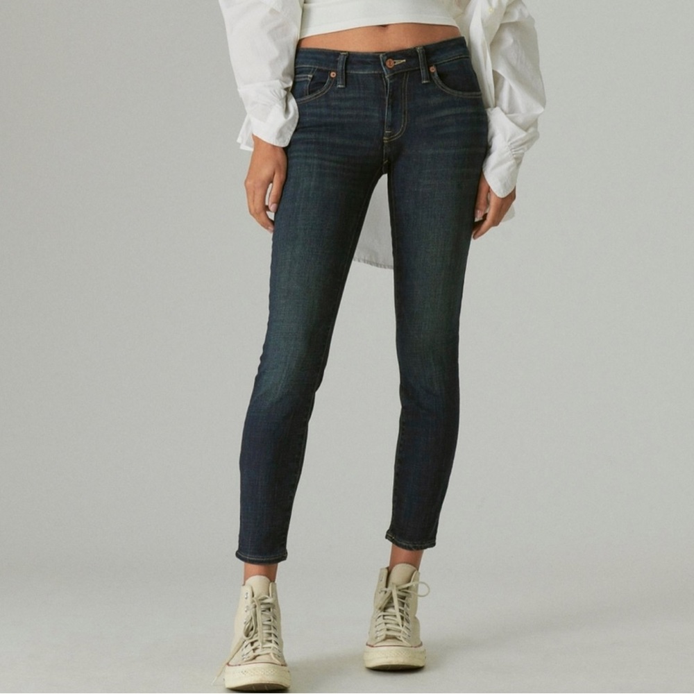 Lucky brand low rise skinny
